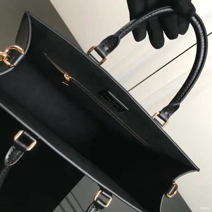 LV 2112FY0030 Bag 0803
